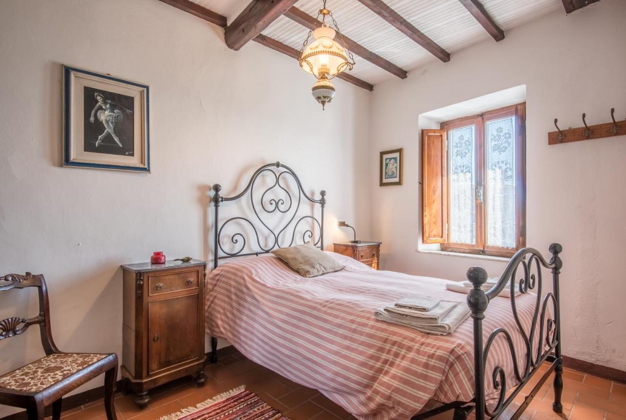Casa Francesca Apartment Montalcino Luaran gambar